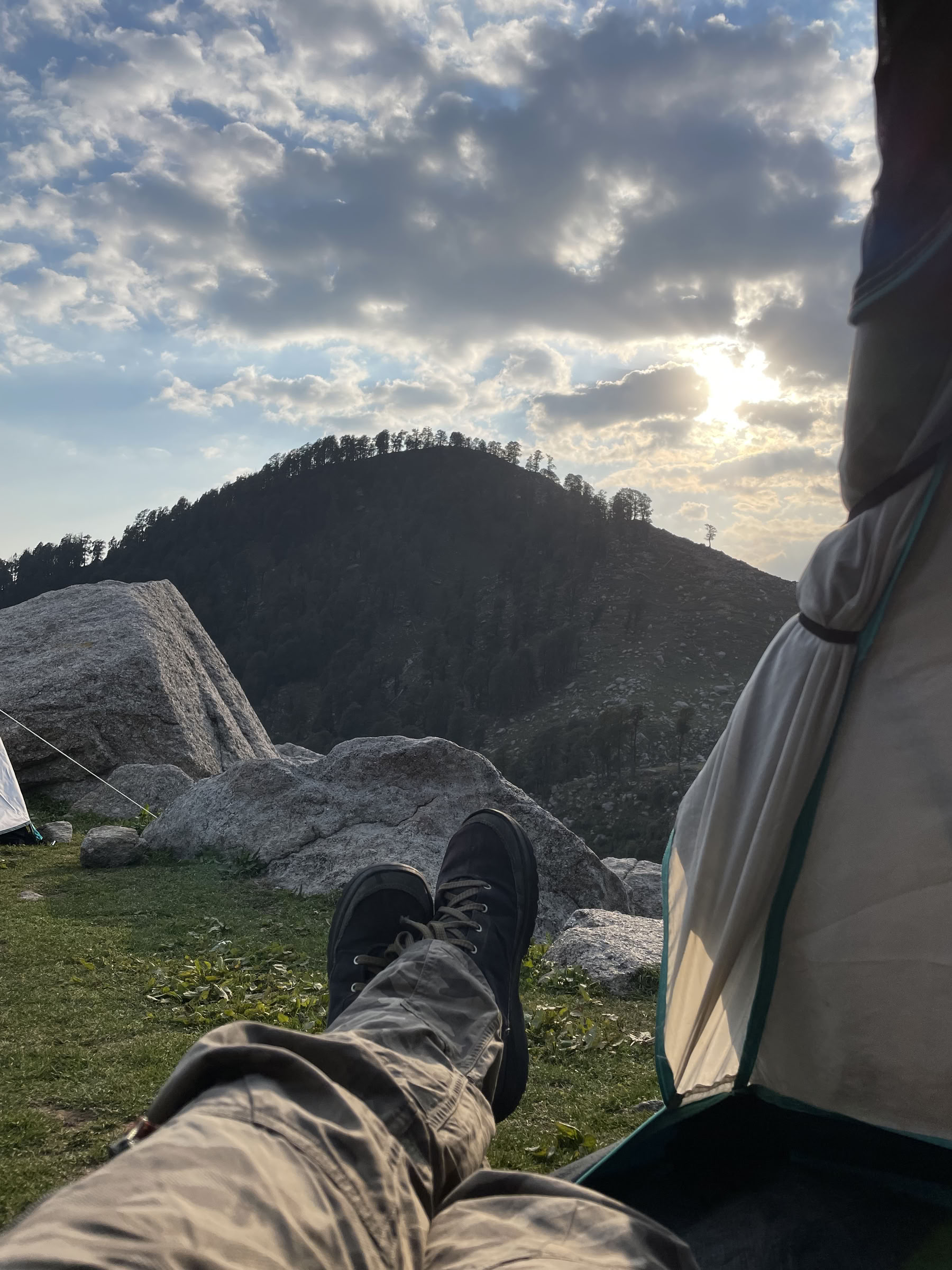 Atsibuskite Himalajuose: sielą paliečiantis keturių dienų retritas Dharamšaloje
