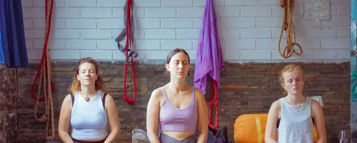 6 dienų kundalini jogos retritas Rishikeše