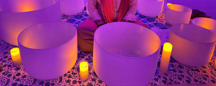 Šventosios ugnies ceremonija ir meditacija su garso dubenimis