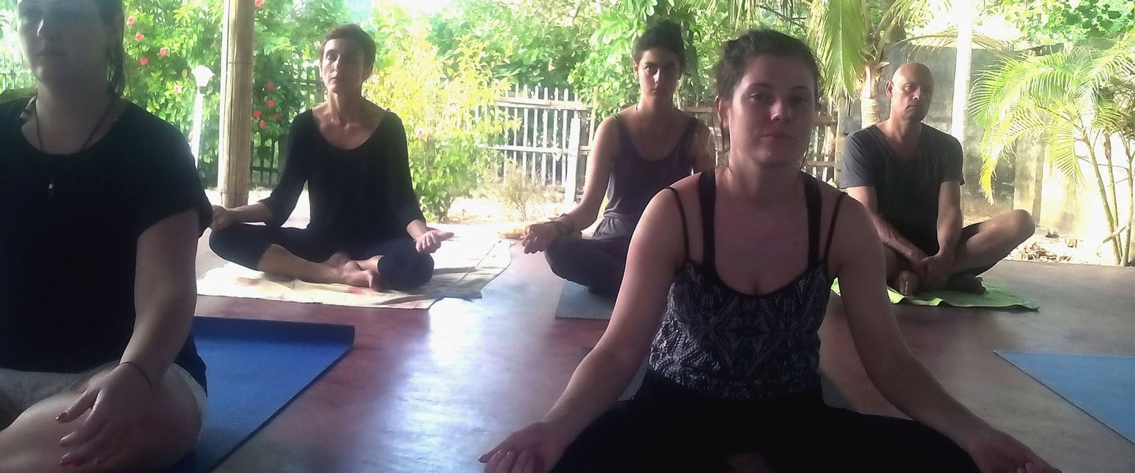 8 dienų pajūrio sveikatingumo retritas su ajurveda, joga ir zen meditacija Allepyje, Keraloje