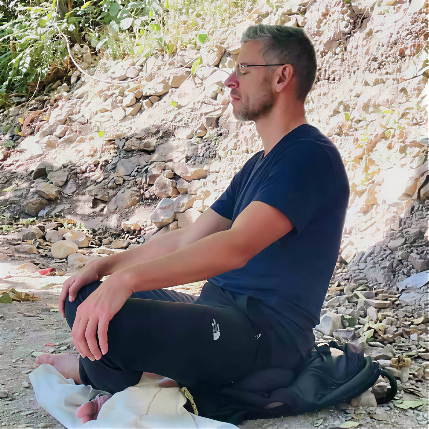 Sąmoningumo meditacijos retritai Indijoje