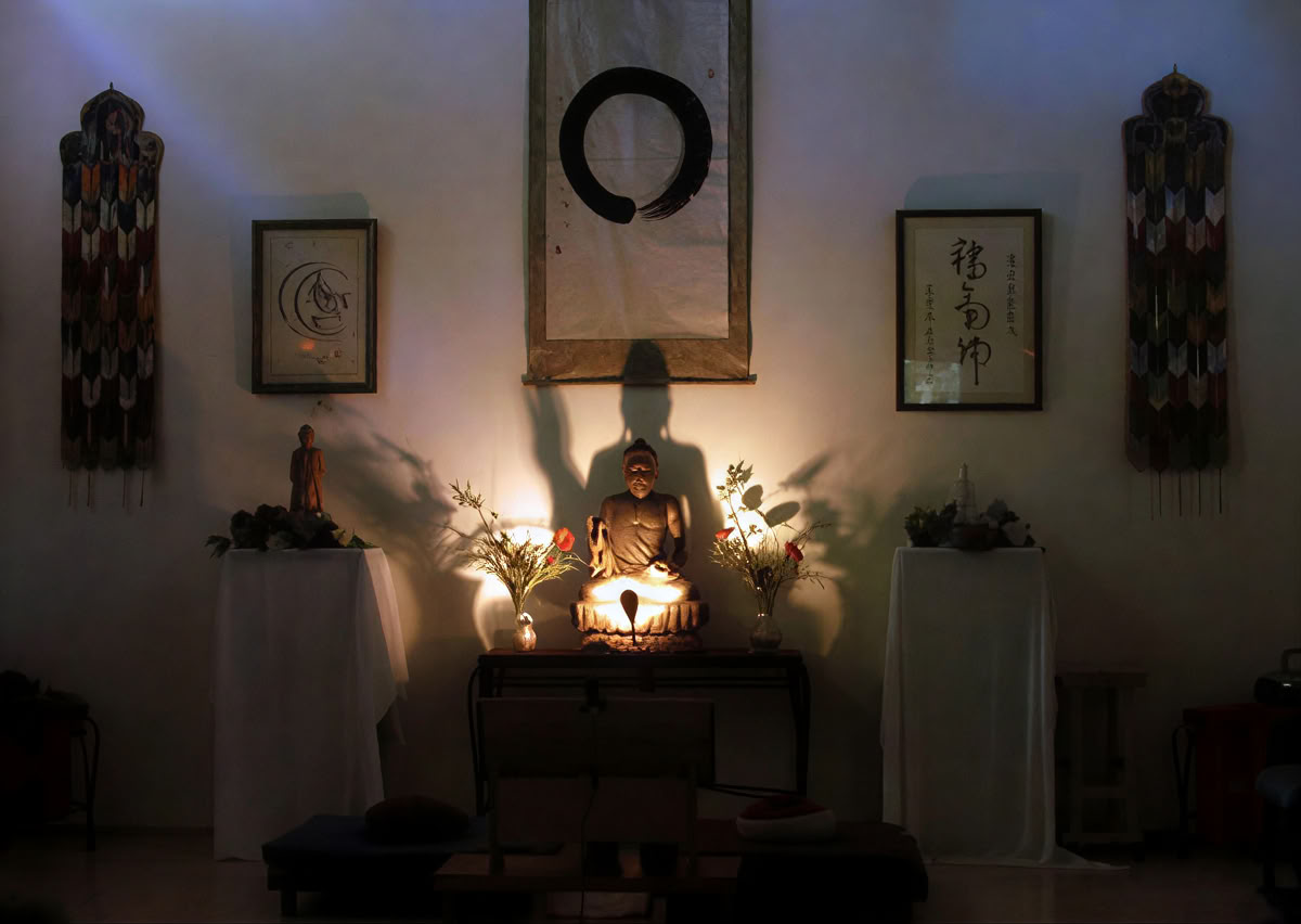 Ramybėje su savimi: įžvalgos meditacijos retritas