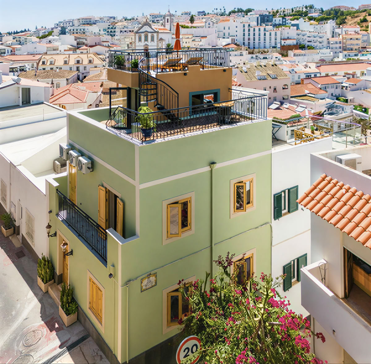 Joga ir pramogos prie jūros – Albufeira, Algarvė, Portugalija