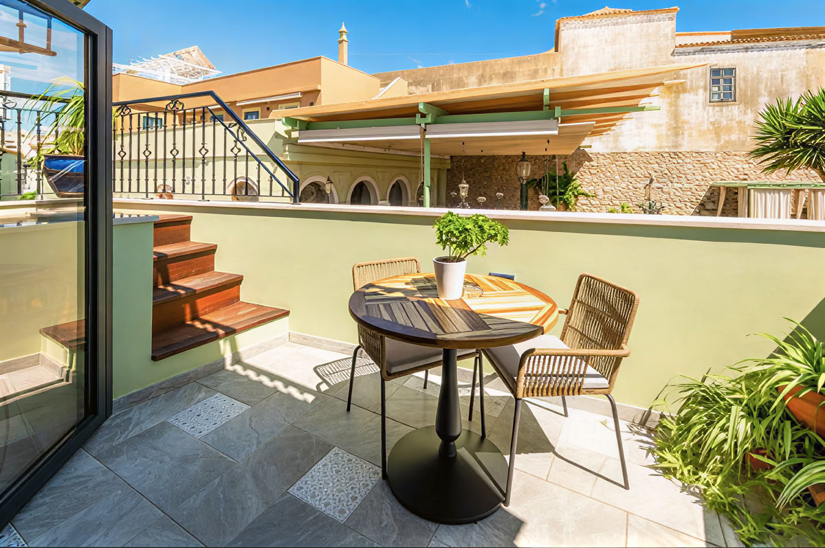 Joga ir pramogos prie jūros – Albufeira, Algarvė, Portugalija