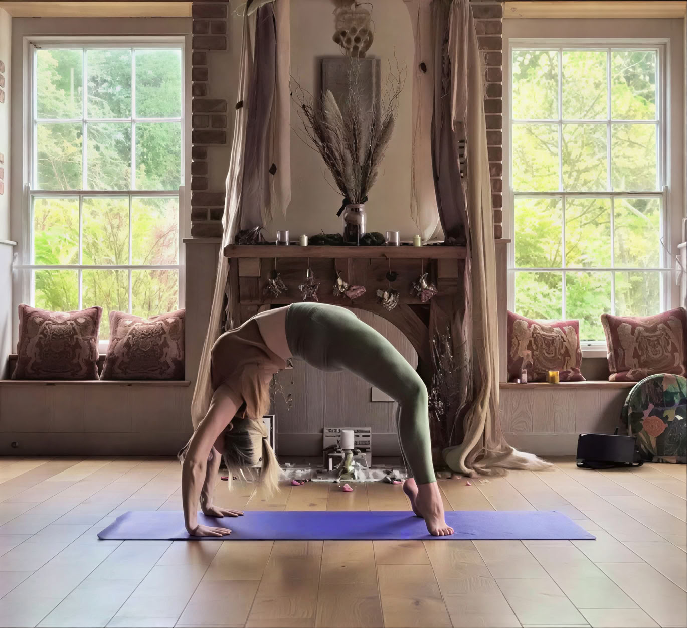 Pilatesas su Centred By Chloe