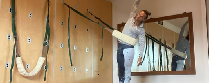 Sienų joga ir pakabos terapija