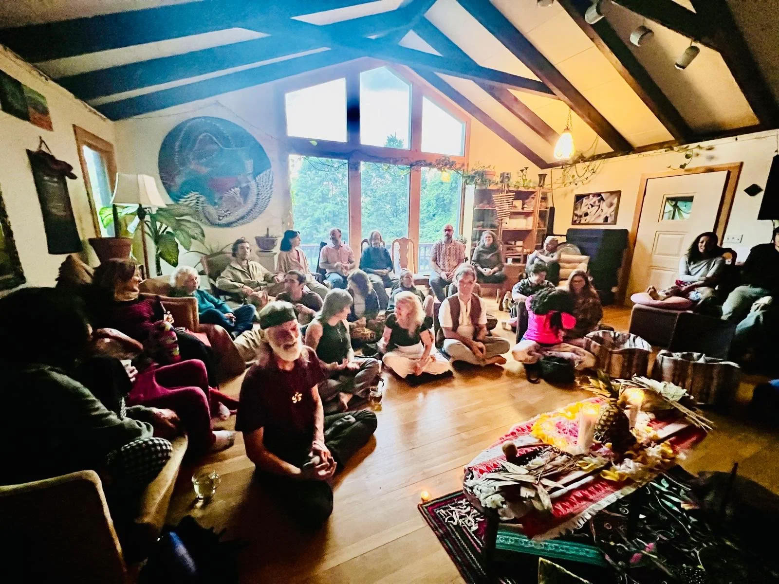 Derliaus susibūrimas N.E.S.T. su Hudson Valley Psychedelic Society — ESKFF NEST