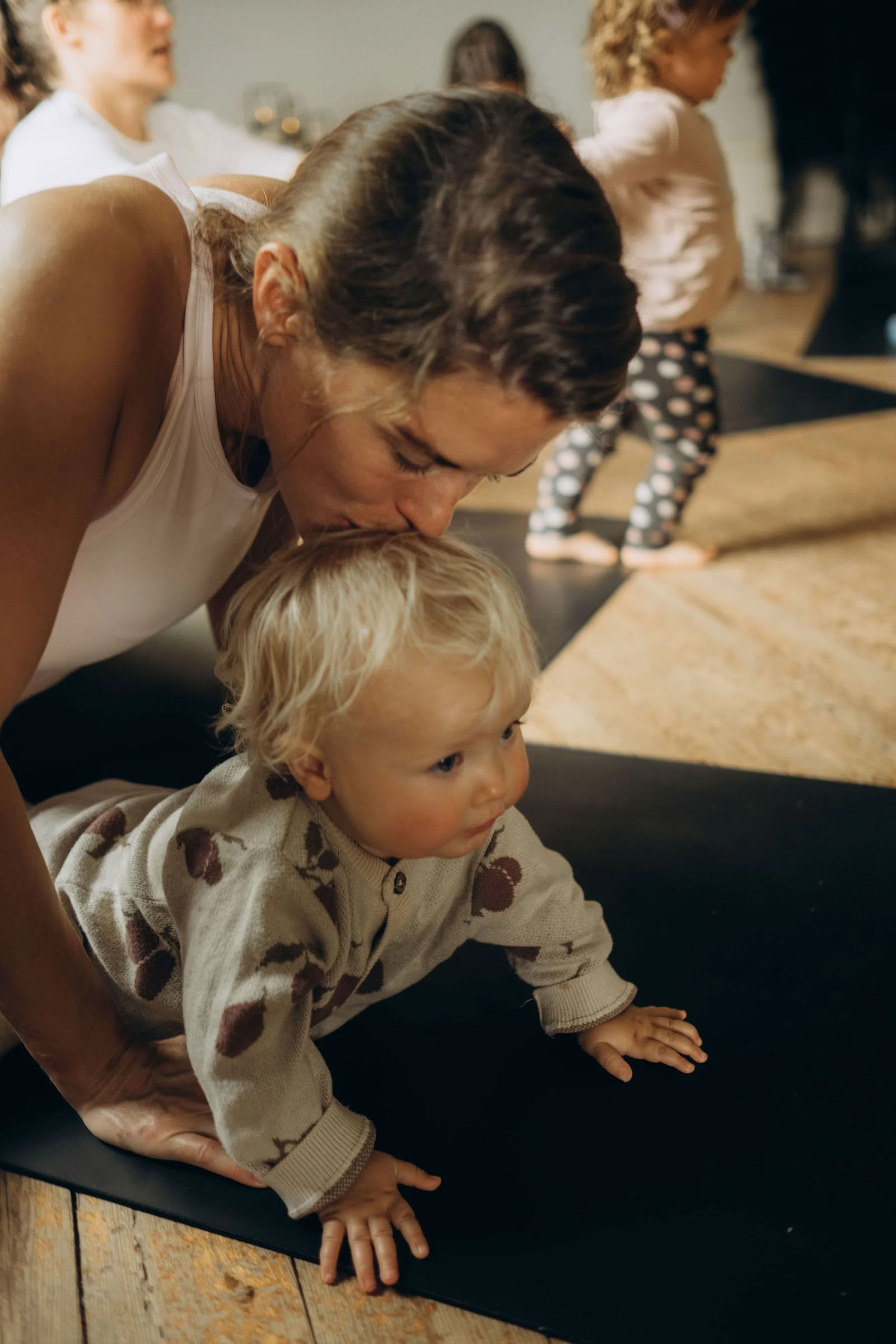 Joga vaikams ir tėvams