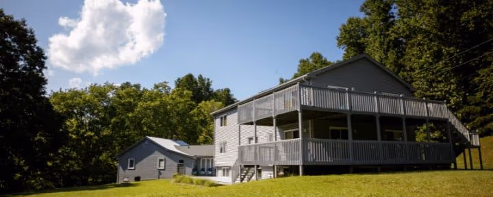 "Sanctuary Retreat Center