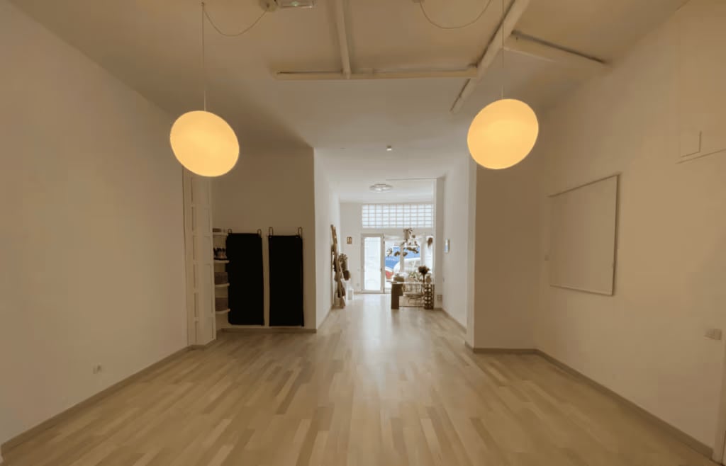 Žiūrėti Jogos retritai Kanarų salose