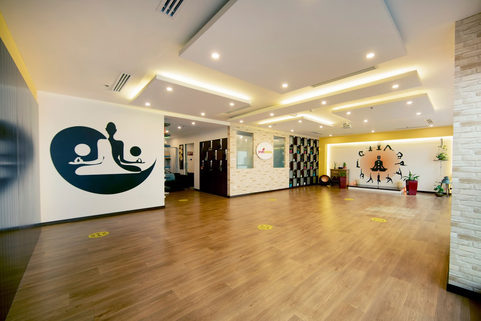 Pratimoksha Dubai - Nušvitimo jogos centras