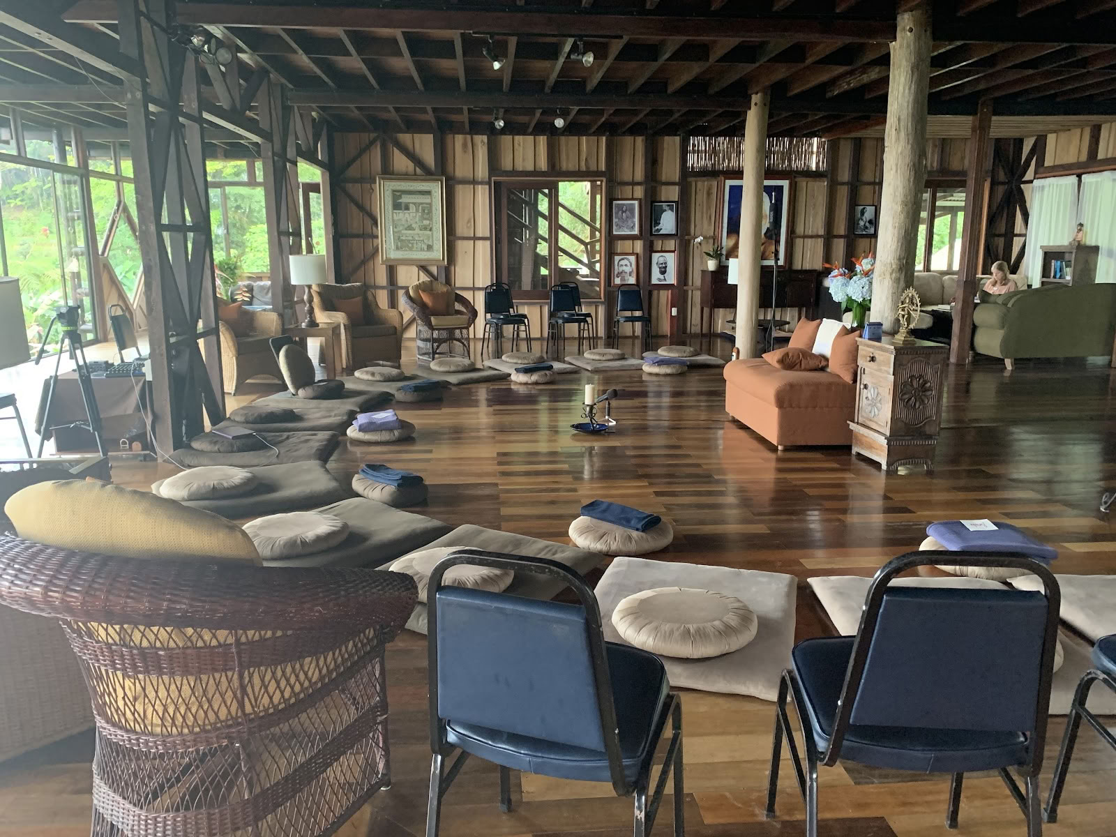 Sat Yoga Ašram