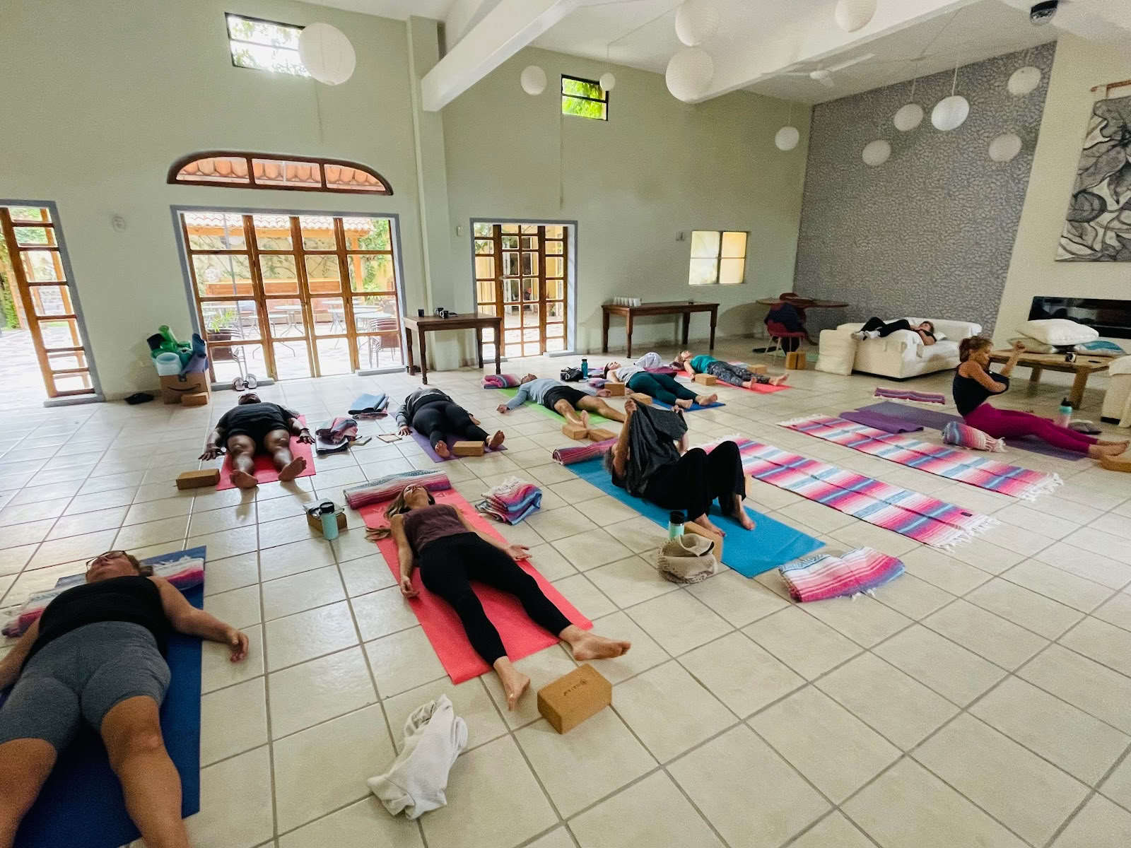 VIKARA WELLNESS Retritai ir holistinė sveikata