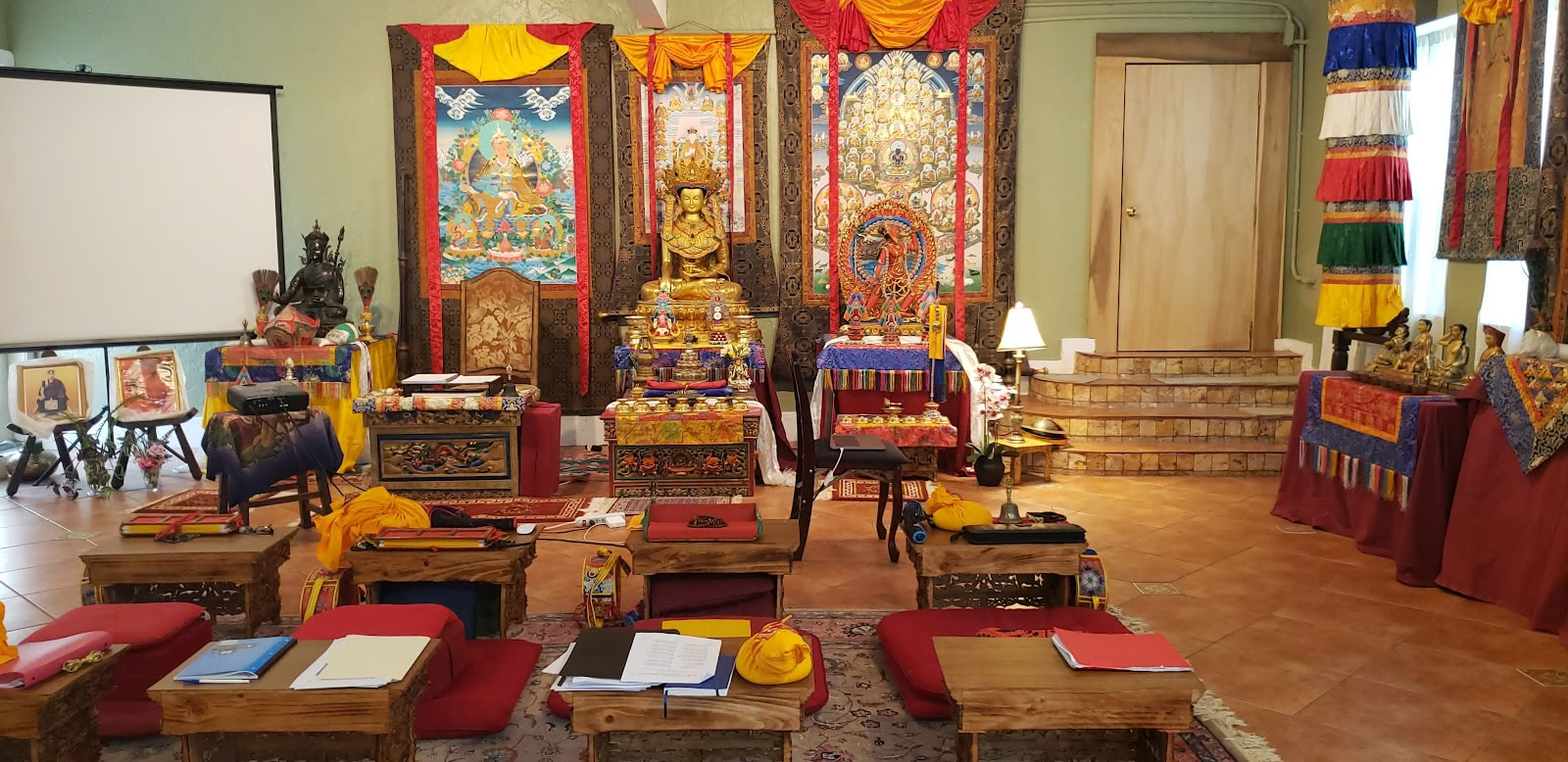 Sąmoningumo meditacijos centrai