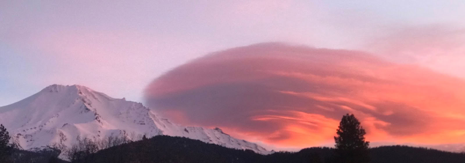 Mount Shasta retritai