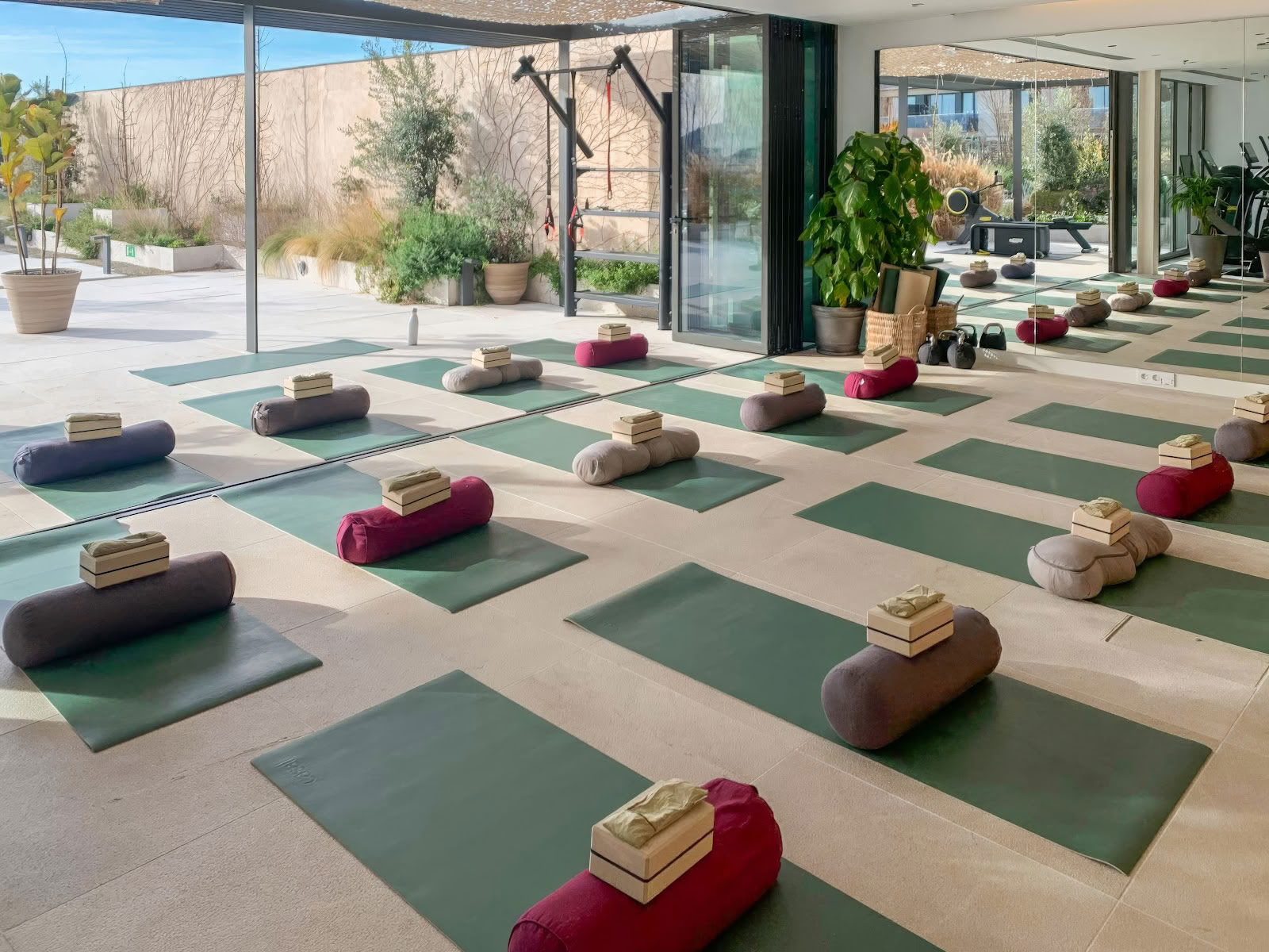El Living Wellness | Fitnesas, pilatesas, joga ir asmeninės treniruotės