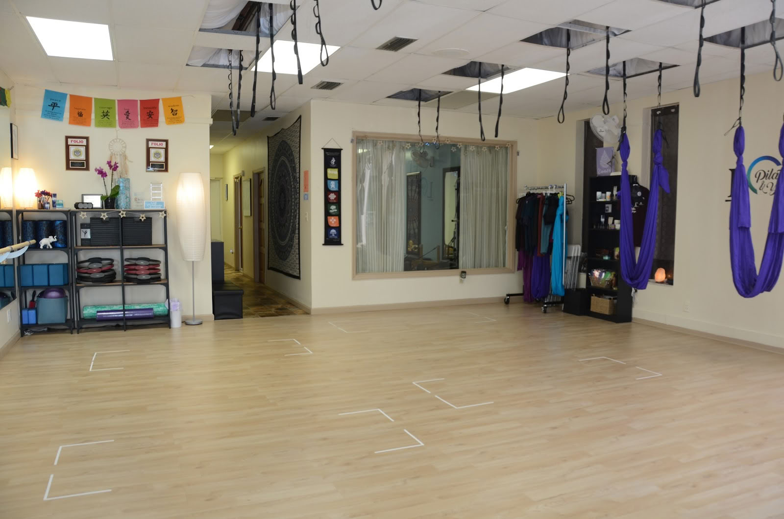 Pilates Yoga Loft - Holistinio sveikatingumo studija | St. Augustine | Pilateso ir jogos užsiėmimai, sertifikatai, akupunktūra ir reiki