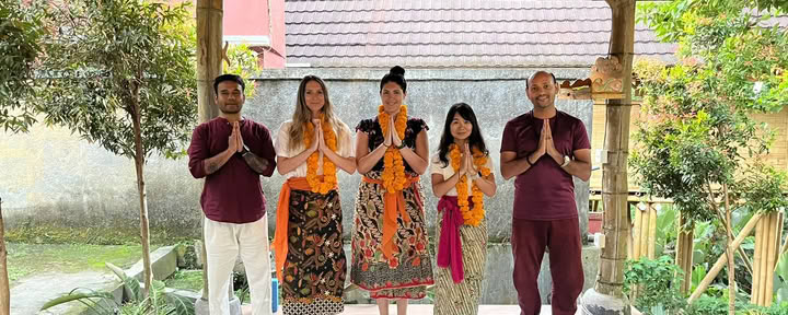 Bali jogos centras - jogos užsiėmimai ir YTT Ubud Bali