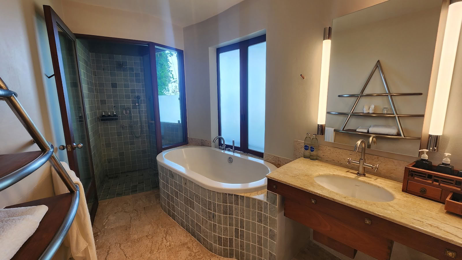 Kamalaya sveikatingumo šventovė