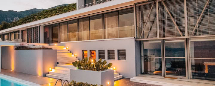 Sky Hut Retritai