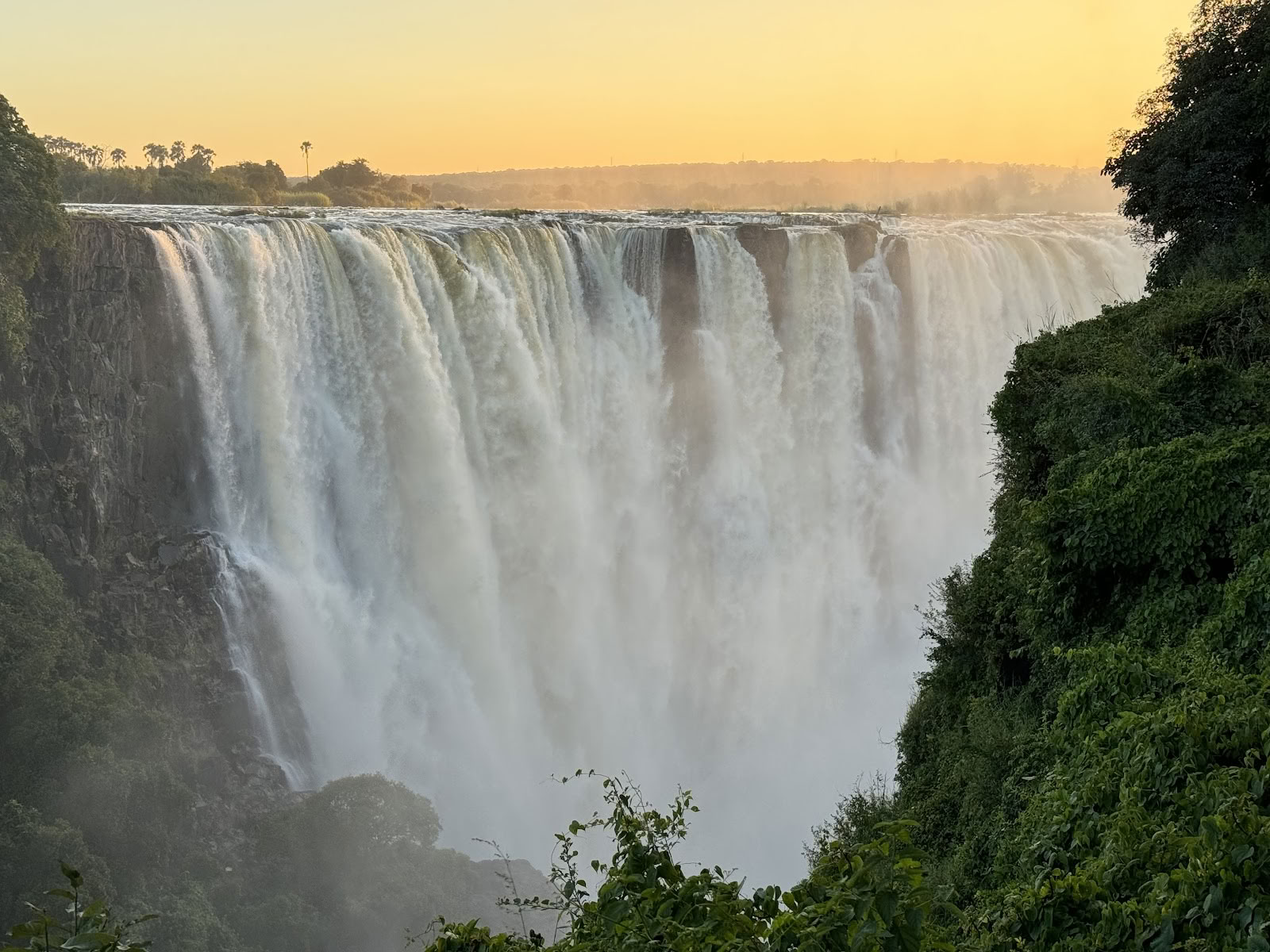 Victoria Falls joga
