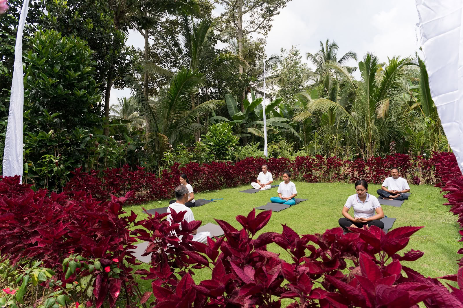 Bali sveikatingumo ir kultūros retritas by Taman Usada Bali