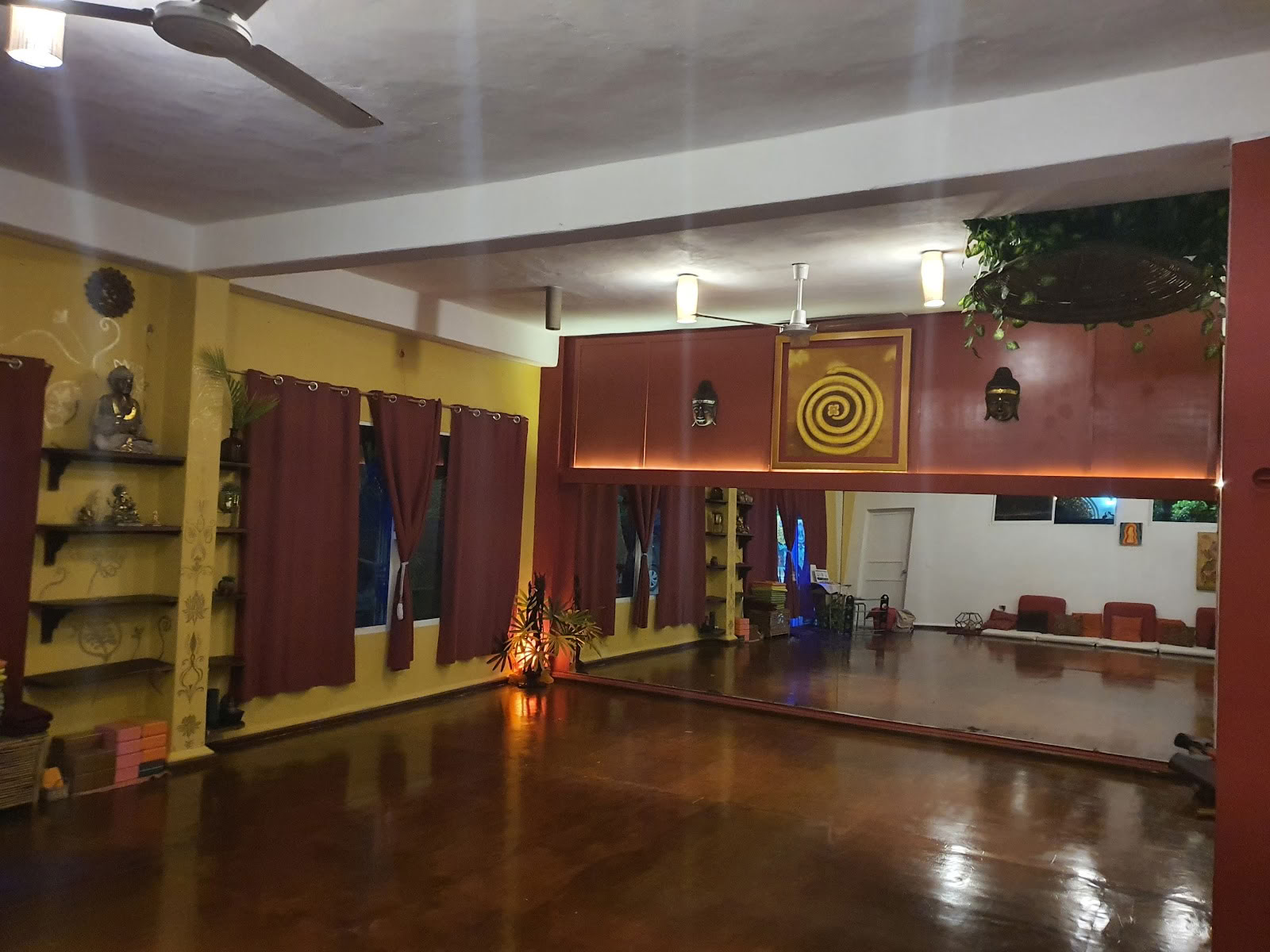 Ashram Shaktiananda / Jogos Cozumel