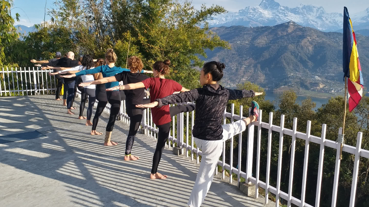 Jogos mokytojų rengimas Nepale, kurį organizuoja Salamba Yoga
