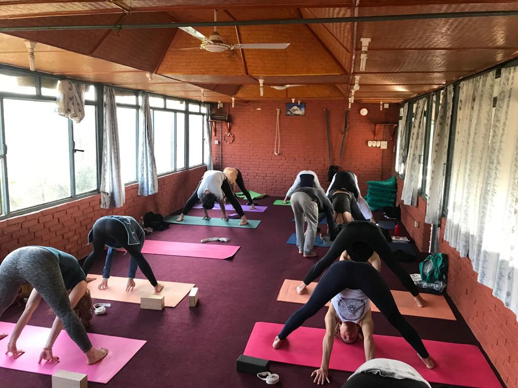 Jogos mokytojų rengimas Nepale, kurį organizuoja Salamba Yoga