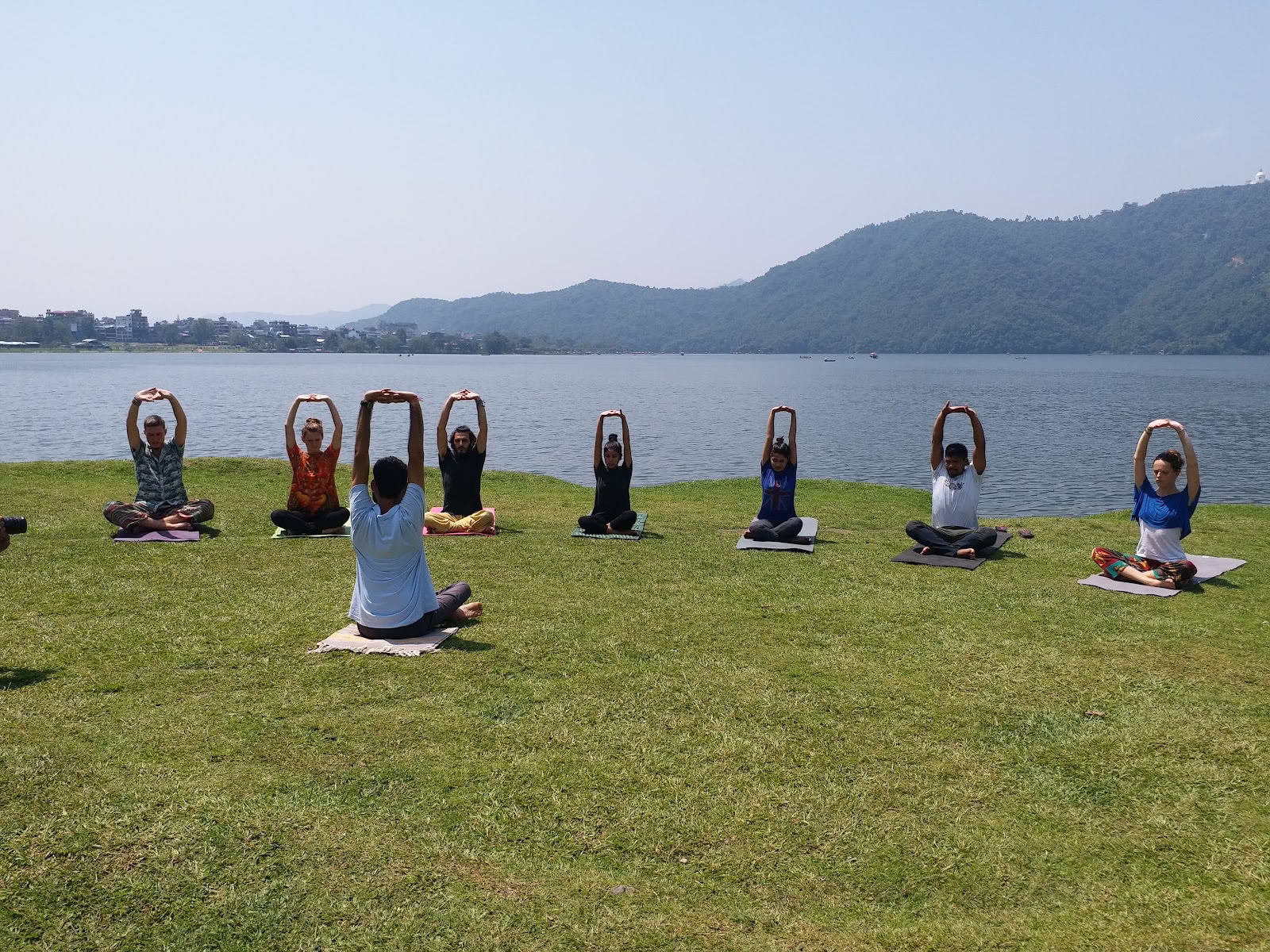 Jogos mokytojų rengimas Nepale, kurį organizuoja Salamba Yoga