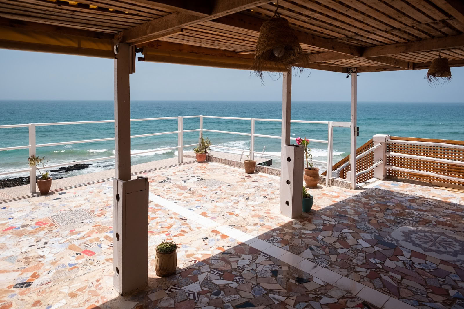 Surf Coast Morocco - Banglenčių sporto ir jogos namai