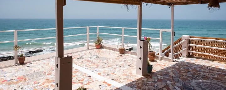 Surf Coast Morocco - Banglenčių sporto ir jogos namai