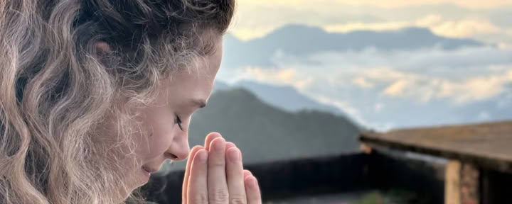Ishavasyam jogos mokykla