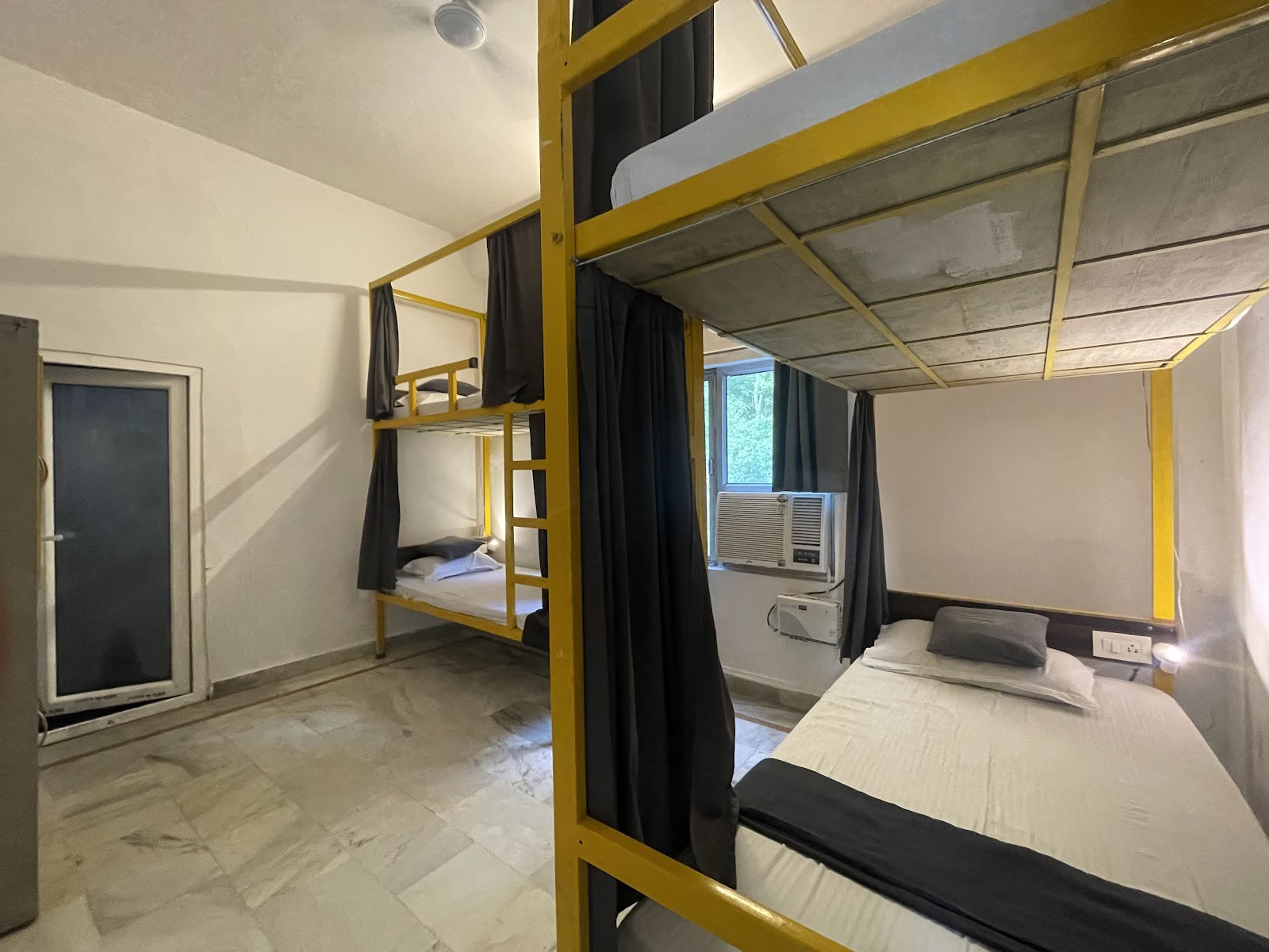 Bunk Stay CoWorking & Joga