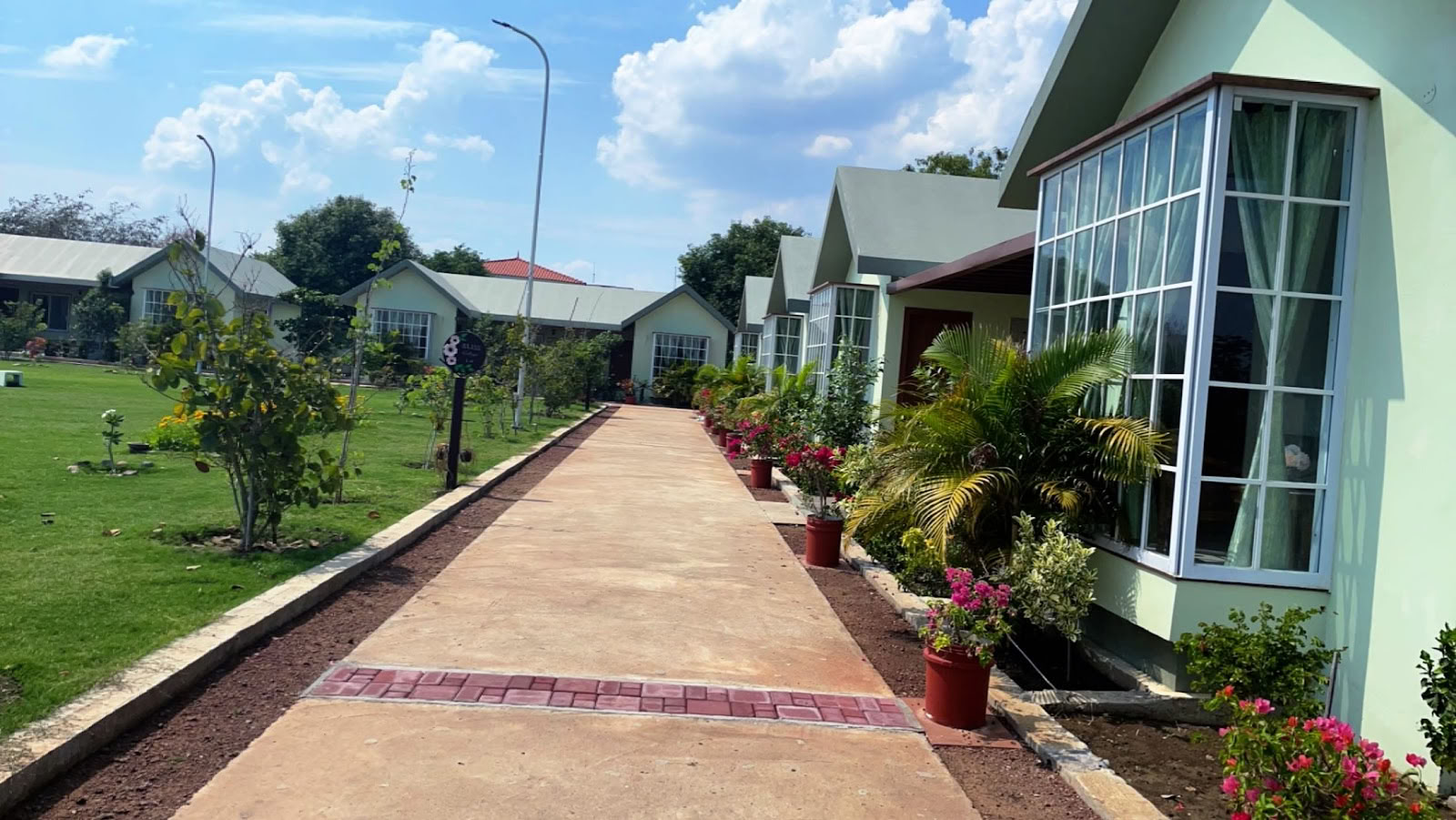 The Life School Bhopal - Joga, meditacija, sveikatingumo ir saviugda