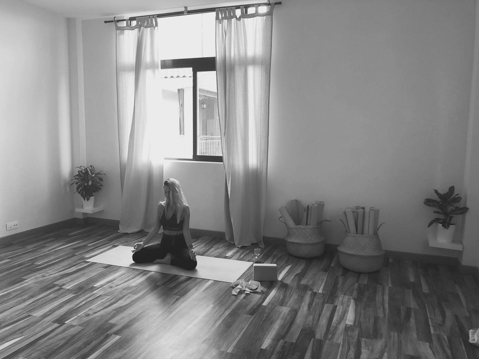 Mãe Yoga- Jogos centras Calypo Fado mieste - Casarrubios del Monte