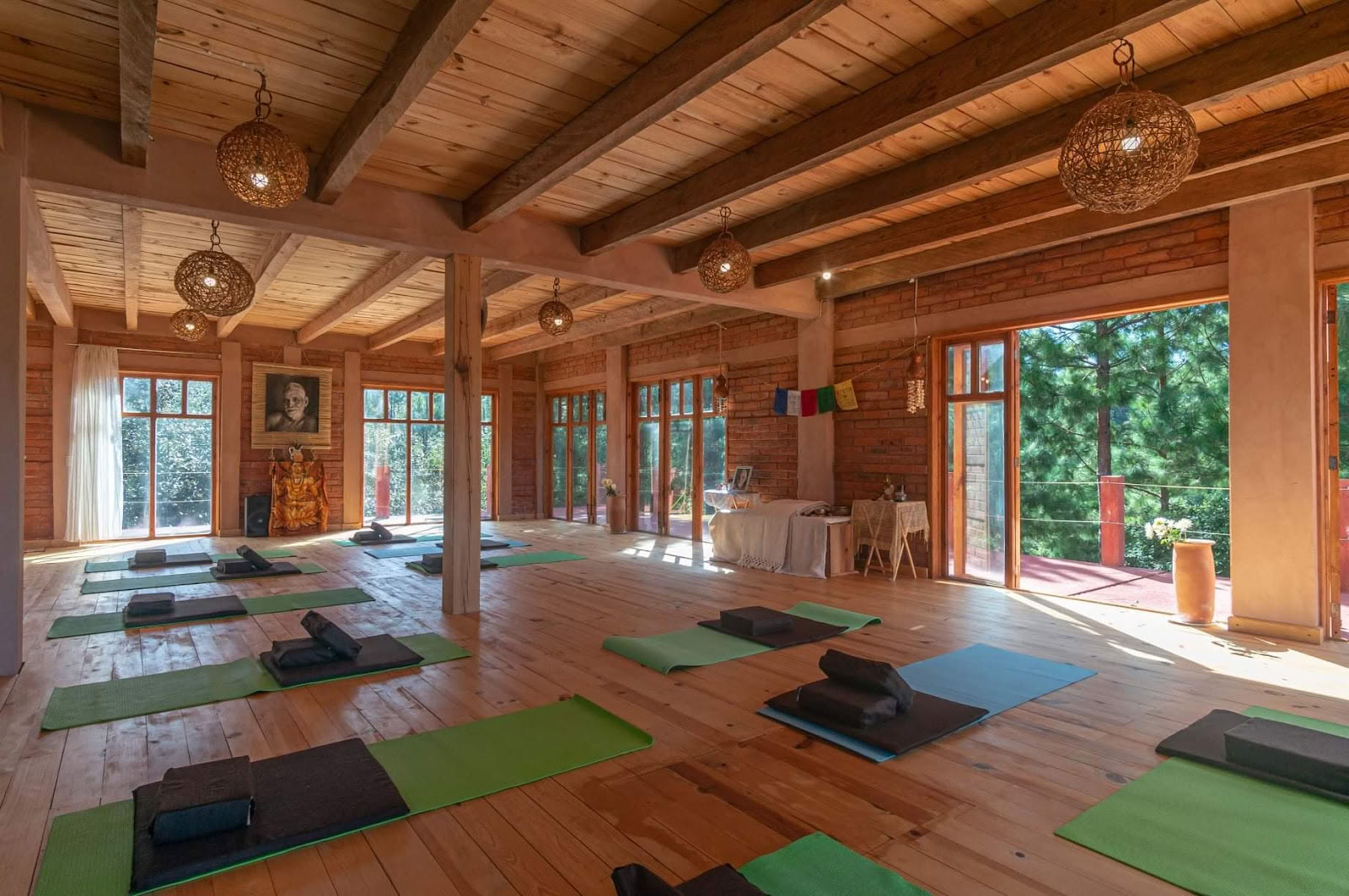 Hridaya šeimos meditacijos ir jogos retritų centras