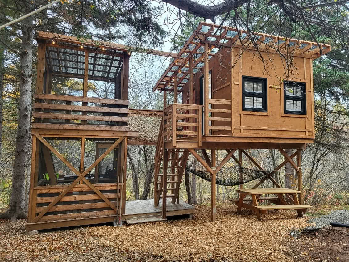 „Creekside RNR“ | prabangus kupolinis apgyvendinimas