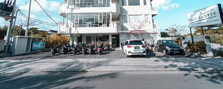 Bali šurmulio bendradarbystės ir bendro gyvenimo erdvė, Bali