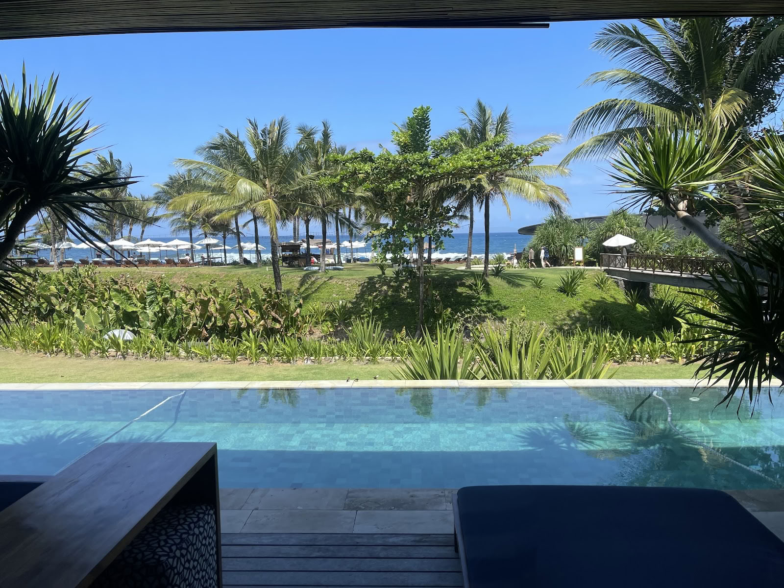 „Hotel Komune“ ir „Beach Club Bali“
