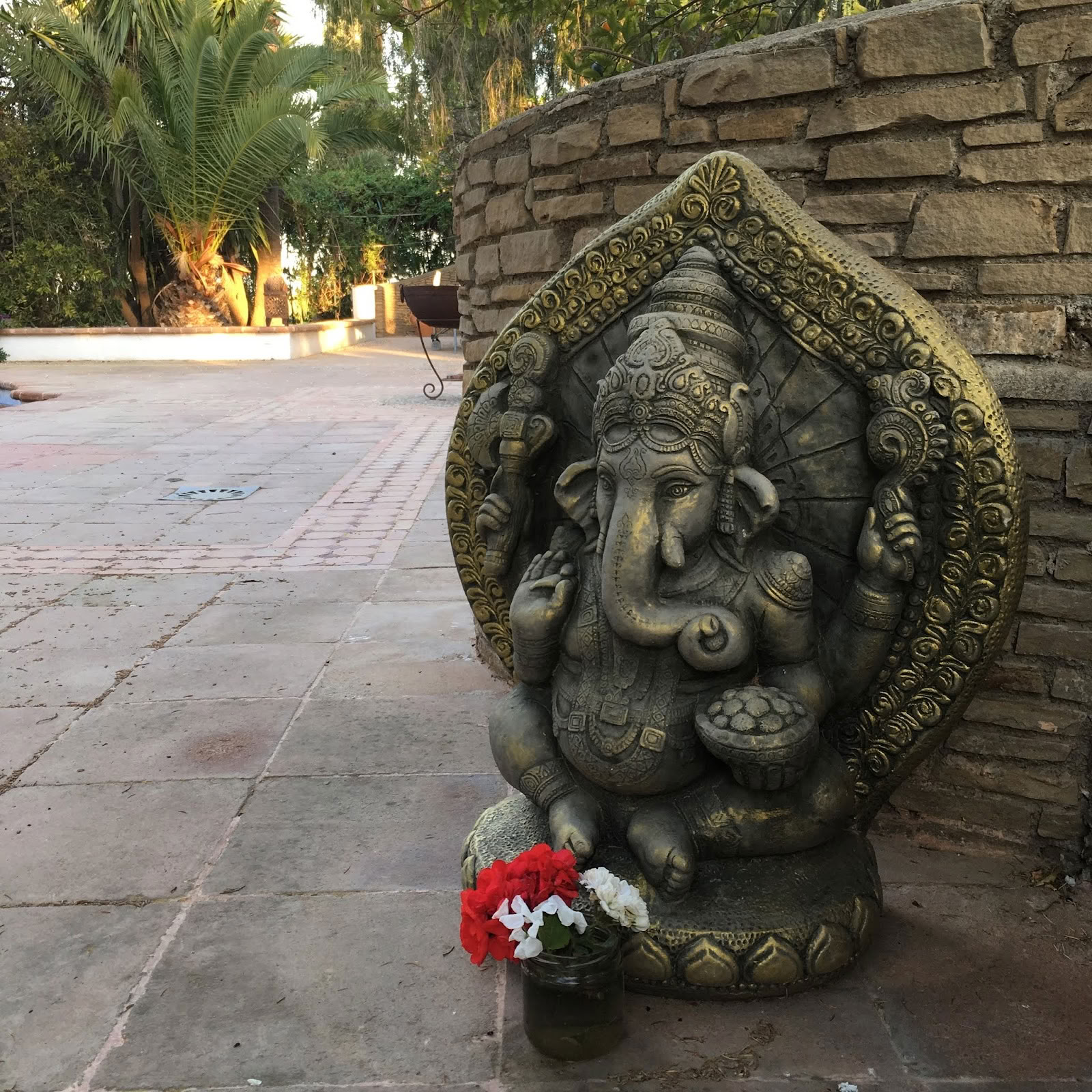 La Finca Paradiso, Utopiniai retritai