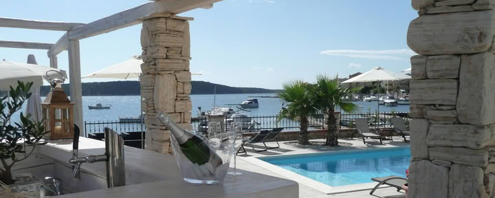 Villa Papalina