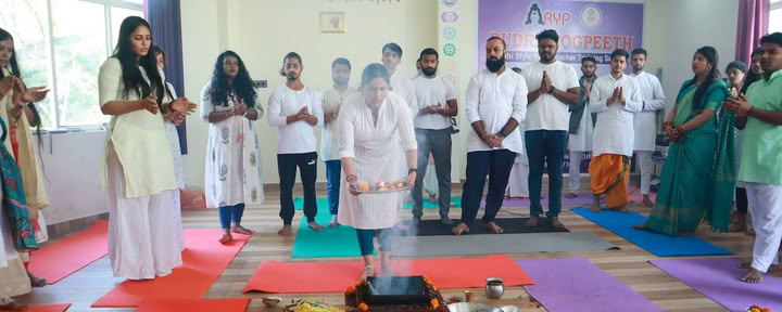 Rudra Yog Peeth, jogos ašramas