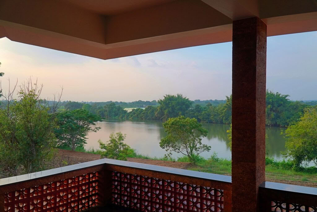 River View Premium (Private)