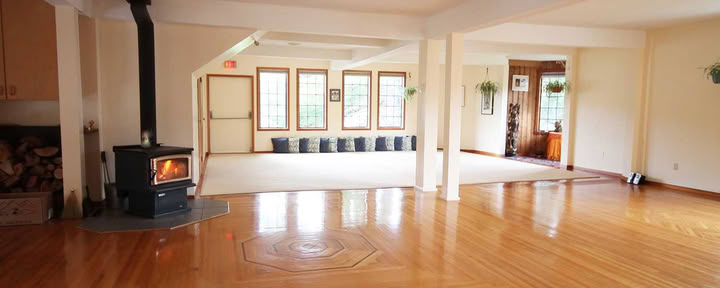 „Satsang Room“