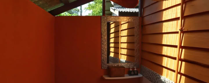 Pagrindinis sodo bungalow