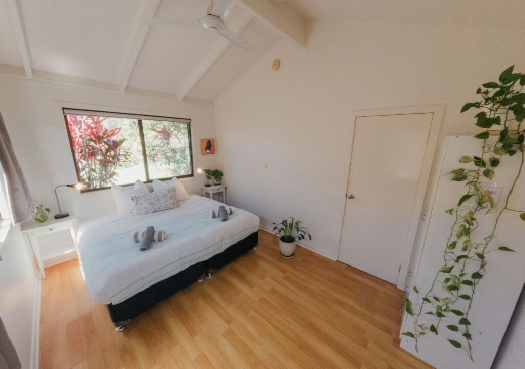 Single Occupancy Room - Ensuite Bathroom