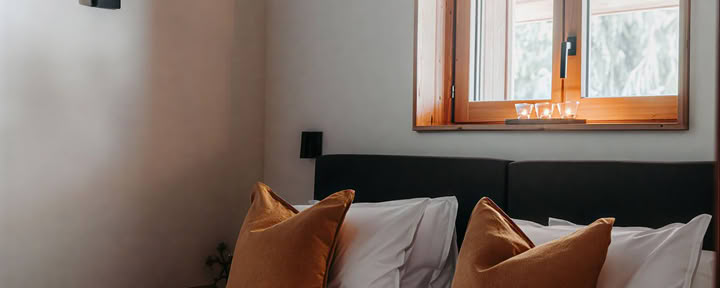 Main Chalet Room 10