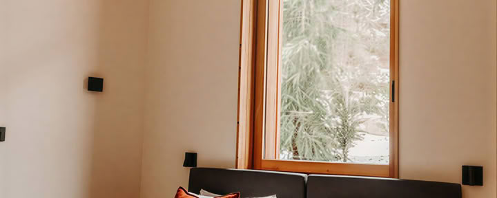 Main Chalet Room 11
