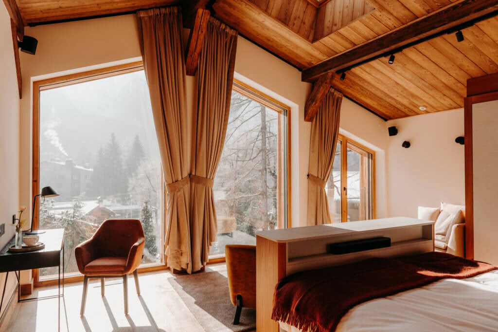 Pagrindinis chalet kambarys 14